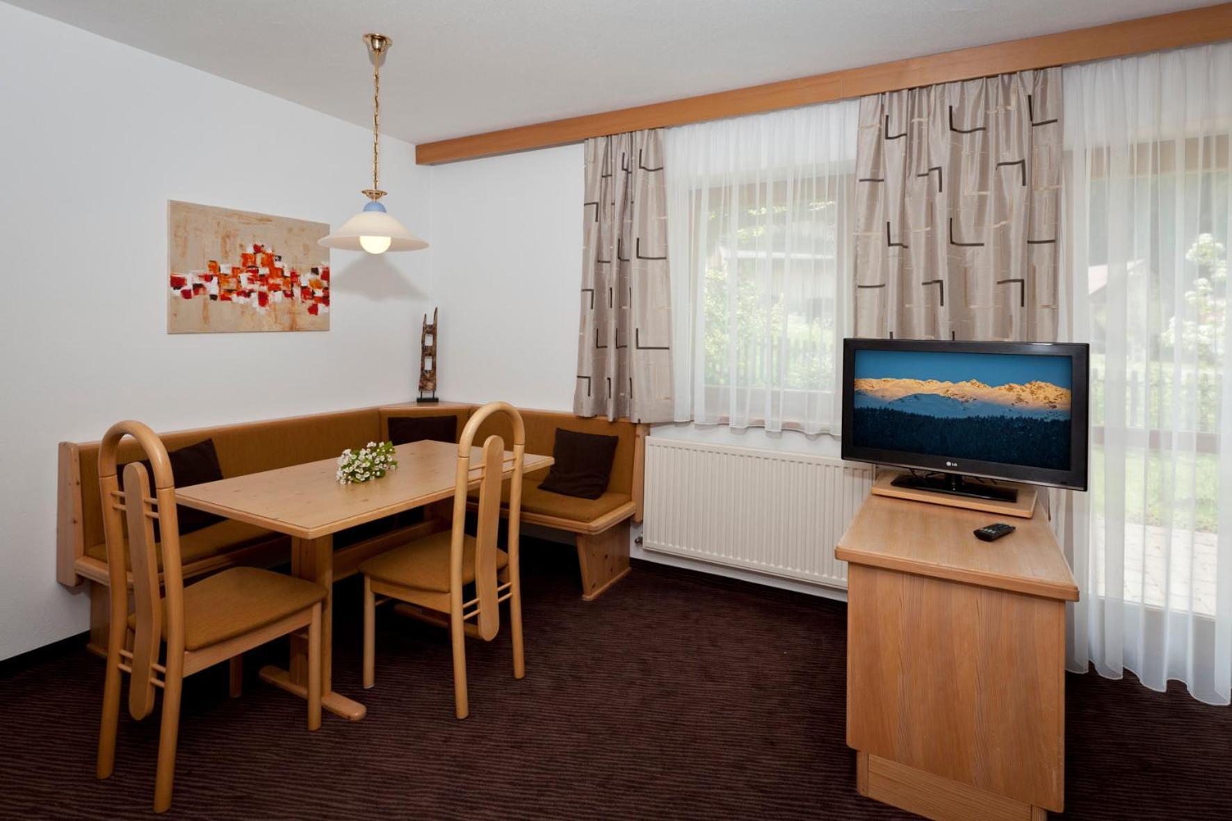 Ferienhaus Auer Nauders Kültér fotó